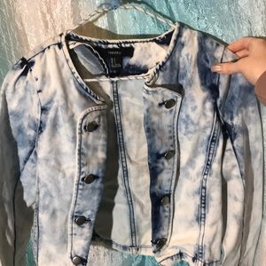 Cute jean jacket!